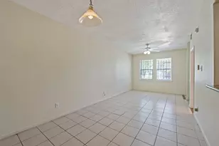 6827 Dumble St, Houston, TX 77021 - Photo 7