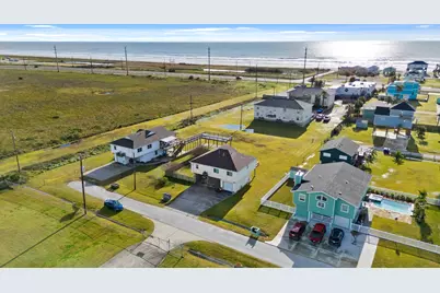 16507 Captain Kidd Road, Jamaica Beach, TX 77554 - Photo 3