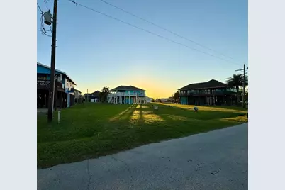 911 Palmview, Port Bolivar, TX 77650 - Photo 1