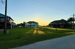 911 Palmview, Port Bolivar, TX 77650 - Photo 1