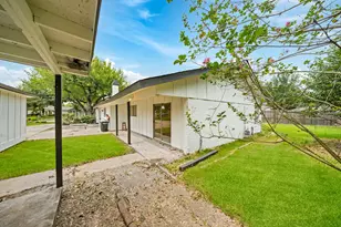 12315 Scarcella Ln, Meadows Place, TX 77477 - Photo 29