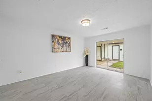 12315 Scarcella Ln, Meadows Place, TX 77477 - Photo 21