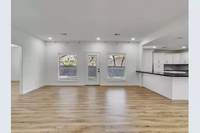 206 Doncaster Street, Conroe, TX 77303 - Photo 5