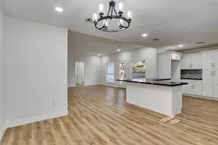 206 Doncaster St, Conroe, TX 77303 - Photo 15