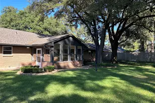 10233 Moorberry Ln, Houston, TX 77043 - Photo 19