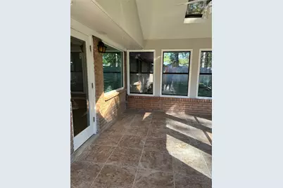 10233 Moorberry Lane, Houston, TX 77043 - Photo 17