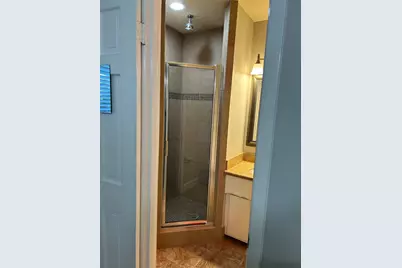 10233 Moorberry Lane, Houston, TX 77043 - Photo 13