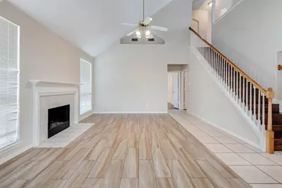 155 Perfidia Drive, Houston, TX 77015 - Photo 3