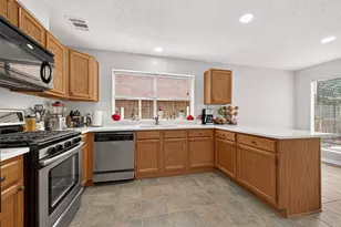 8815 Driftstone Dr, Spring, TX 77379 - Photo 13