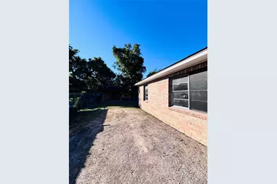 1802 Debeney Drive, Houston, TX 77039 - Photo 5