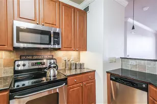 1711 Old Spanish Trl, Houston, TX 77054 - Photo 5