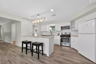 701 St Lawrence River Rd, Conroe, TX 77316 - Photo 13