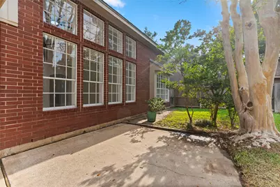 1410 Rosemeadow Drive, Houston, TX 77094 - Photo 39