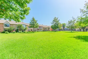 14708 Perthshire Rd, Houston, TX 77079 - Photo 19