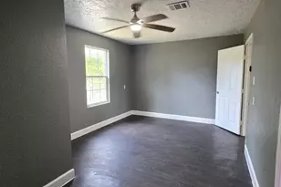 5701 County Rd 288, Angleton, TX 77515 - Photo 13