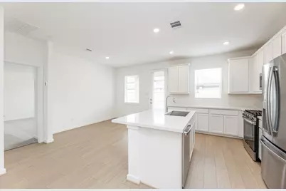 9723 Rialto Heights Drive, Cypress, TX 77433 - Photo 11