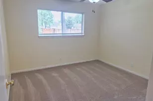 54 Aloe Vera Ct, Lake Jackson, TX 77566 - Photo 9