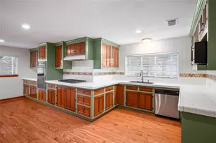 405 Hohldale St, Houston, TX 77091 - Photo 5