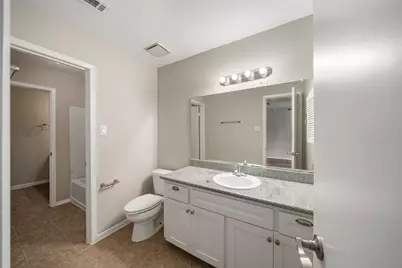 515 Tallowood Road #23, Houston, TX 77024 - Photo 17