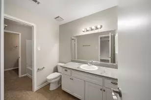 515 Tallowood Rd, Houston, TX 77024 - Photo 17