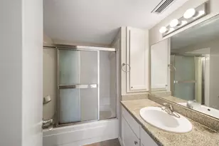 515 Tallowood Rd, Houston, TX 77024 - Photo 13