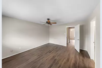 515 Tallowood Road #23, Houston, TX 77024 - Photo 17