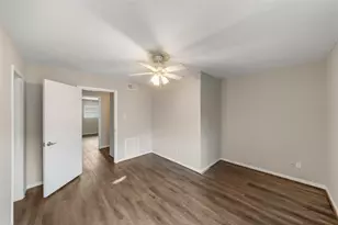 515 Tallowood Rd, Houston, TX 77024 - Photo 21