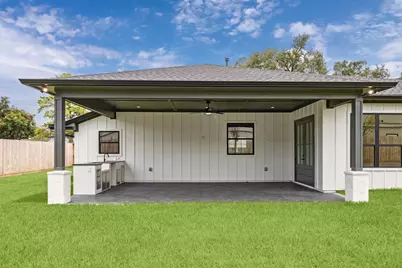 1441 Freedonia Drive, Houston, TX 77055 - Photo 33
