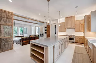 247 Piney Point Rd, Piney Point Village, TX 77024 - Photo 11