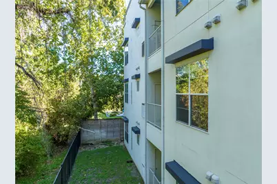 1441 East Street #207, Houston, TX 77007 - Photo 21