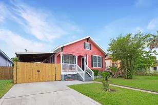 4409 Avenue K, Galveston, TX 77550 - Photo 1