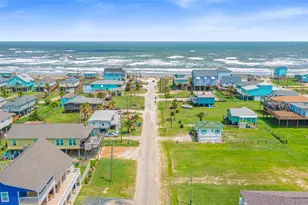 231 Coral Ct, Surfside Beach, TX 77541 - Photo 1