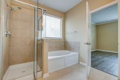 4411 Enchanted Spring Ct, Sugar Land, TX 77479 - Photo 11