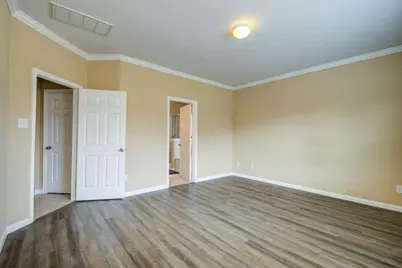 4411 Enchanted Spring Ct, Sugar Land, TX 77479 - Photo 9