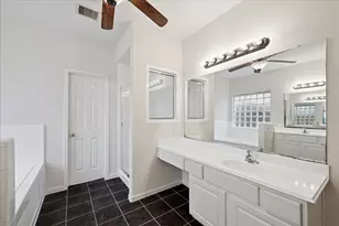 2709 Haleys Comet Ct, Deer Park, TX 77536 - Photo 17