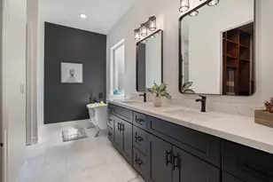 290 Apple Valley Dr, Panorama Village, TX 77304 - Photo 17