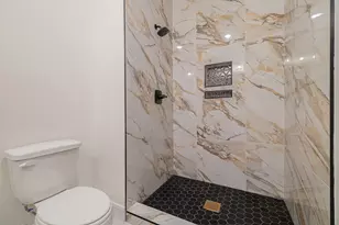 290 Apple Valley Dr, Panorama Village, TX 77304 - Photo 21