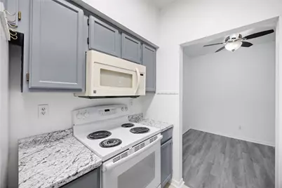 6500 Harbor Town Drive #3208, Houston, TX 77036 - Photo 13