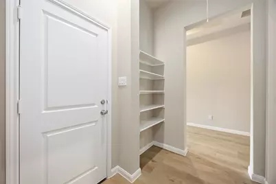 3915 Sugardale Street, Baytown, TX 77521 - Photo 5