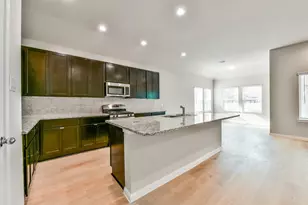 3915 Sugardale St, Baytown, TX 77521 - Photo 11