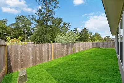 3915 Sugardale Street, Baytown, TX 77521 - Photo 31