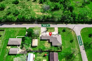 1214 Main St, Alvin, TX 77511 - Photo 7