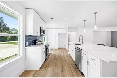 1214 Main Street, Alvin, TX 77511 - Photo 9