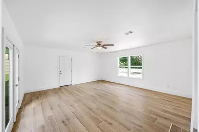 1214 Main Street, Alvin, TX 77511 - Photo 19