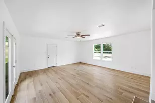 1214 Main St, Alvin, TX 77511 - Photo 19