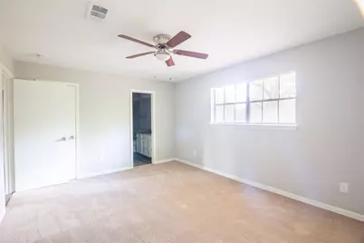 102 Sue Lane, Highlands, TX 77562 - Photo 13