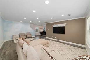 14047 Maximos Dr, Houston, TX 77083 - Photo 5