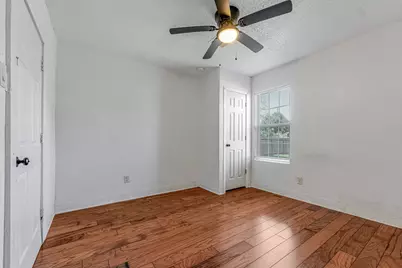 317-319 E B Street Street, La Porte, TX 77571 - Photo 29