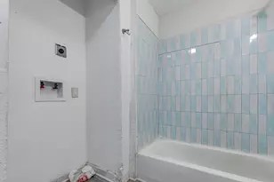 317-319 E B Street St, La Porte, TX 77571 - Photo 13