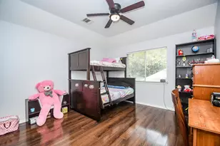 17419 Marigold Dr, Sugar Land, TX 77479 - Photo 31